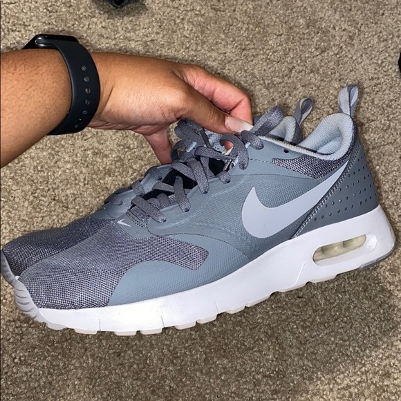 Nike Air Max - Picture 2 of 2